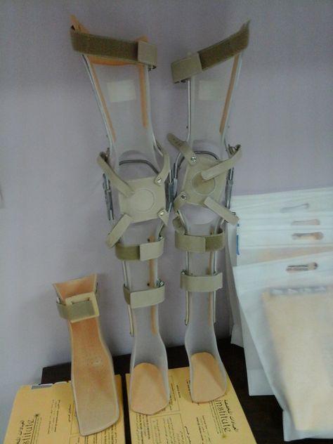 KAFO / Knee Ankle Foot Orthosis Medical Shoes, Leg Braces, Foot Care, Braces, Full Body, Medical