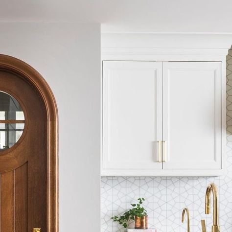 Sarah Robertson on Instagram: "When one door closes, another one opens…I’m often asked about this pantry door (no, it’s not the front door😜) we designed it after Tudor doors in the UK for our #merrytudorfullofgrace project. Hope you are heading into the weekend with some springtime optimism. Photo @macchiaphoto" Sarah Robertson, Tudor Revival, When One Door Closes, Arched Doors, Pantry Door, The Walk, Closed Doors, Walk In Pantry, Another One