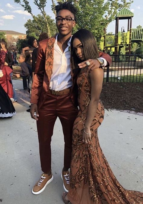 Copper Prom Dress Couple, Brown Hoco Dress Couple, Brown Prom Couple, Brown Prom Dress Black Couple, Brown Prom Dress Couple, Brown Hoco Dress, Bronze Prom Dress, Prom Black Couples, Tan Prom Dress