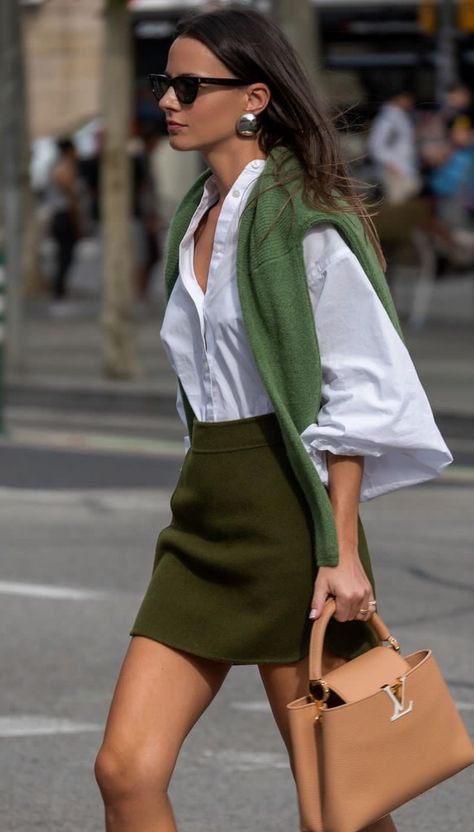 Casual Chic Outfits, Chique Outfits, Corporate Outfits, Populaire Outfits, Miniskirt Outfits, Stil Inspiration, Ținută Casual, Modieuze Outfits, Elegantes Outfit