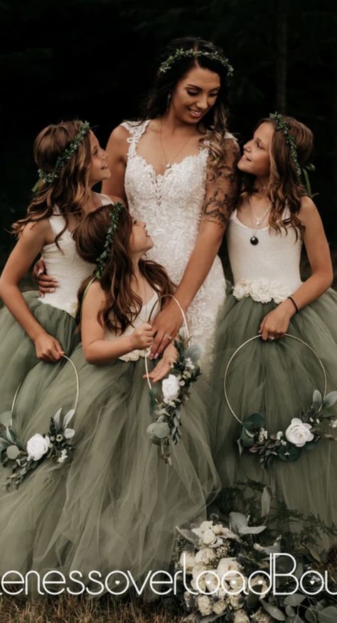 Flower Girl Fall Wedding, Dresses With Flowers, Fall Flower Girl, Boho Flower Girl Dress, Olive Green Bridesmaid Dresses, Green Flower Girl Dresses, Boho Wedding Colors, Girls Fall Dresses, Boho Flower Girl