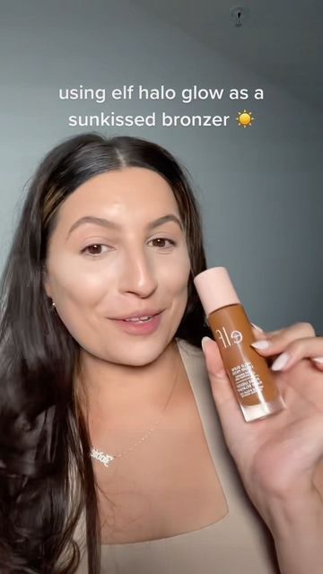 Krystal Marie on Instagram: "the new $14 elf halo glow liquid filter in shade 6 is such a great bronzer if you have a light-light medium skin tone!! IM IN LOVE 😻 #elfcosmetics #elfhaloglowliquidfilter #bronzer #liquidbronzer #flawlessfilter #creambronzer #bronzer #makeuptips #naturalmakeup" Butter Glow Liquid Bronzer, Elf Halo Glow Bronzer, Best Liquid Bronzer, How To Apply Liquid Bronzer, Elf Glow Filter, Best Bronzer For Medium Skin, Elf Bronzing Drops, Elf Halo Glow Contour, Elf Putty Bronzer