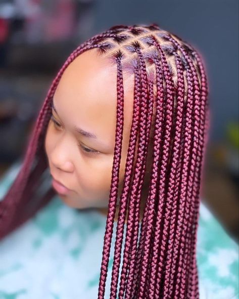 Hairstyles For December Braids, Knotless Box Braids Maroon, Wine Red Braids For Black Women, Wine Red Box Braids, Wine Braids For Black Women, Wine Knotless Braids, Wine Braids Hairstyles, Maroon Braids, Red Braids For Black Women