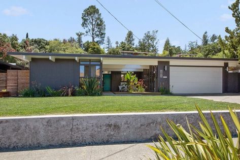 Eichler Homes Floor Plans, Eichler Exterior, Eichler House, Post And Beam House, San Rafael California, Mid Century Exterior, Eichler Homes, Modernist House, Mcm House