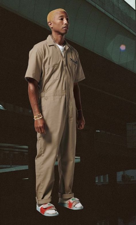 Men Jumpsuit Outfit, Industrial Outfit Men, Dickies Jumpsuit Outfit Men, Mechanic Jumpsuit Mens, Mens Coverall Outfit, Utility Wear Mens, Coveralls Mens Fashion, Men’s Jumpsuit, Boiler Suit Street Style