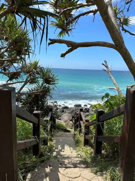 Houses By The Beach, Winter In Japan, Australian Summer, Burleigh Heads, Gold Coast Australia, Night Scenery, Travel Beach, Australia Travel, Travel Life