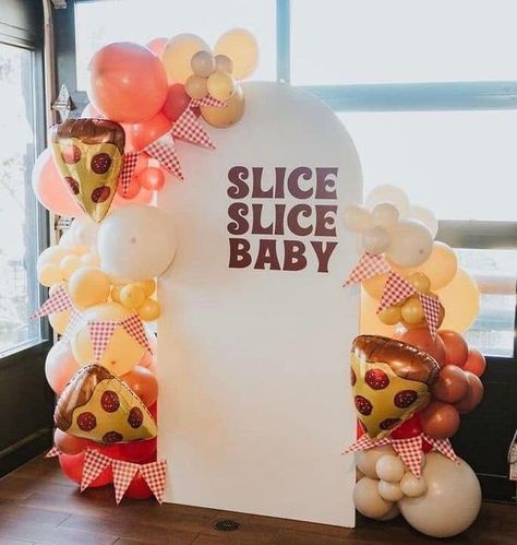 Ashley Anne Pizza Balloons, Slice Slice Baby, Baby Pizza, Balloon Birthday Party, Baby Shower Theme Decorations, Balloon Birthday, Birthday Party Balloon, Baby Shower Planning, Baby Shower Gender Reveal