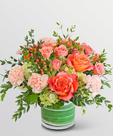 Flower Clique SKUs: ,TFCR-18P,TFCR-18C,TFCR-18G Send a message of love and hope with this beautiful flower arrangement. Brighten someone's day with the creatively designed Apricot Revival flower arrangement. Its highlighted flowers include Free Spirit Roses, carnations, hydrangea, spray roses, and assorted foliage. A stunning arrangement of fresh flowers is designed to brighten the room and lift the spirit, making someone's birthday or get-well gift extra special. Simple Rose Arrangements, Traditional Floral Arrangements, Garden Bouquet, Floral Arrangement Ideas, Poinsettia Care, Get Well Flowers, Anniversary Flowers, Simple Rose, Rose Arrangements