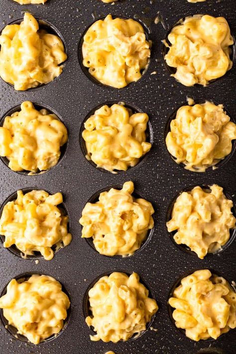 Mac N Cheese Cupcakes, Mac N Cheese Bites Recipe, Baked Mac And Cheese Bites, Mac And Cheese Cupcakes, Easy Baked Mac And Cheese, Mac And Cheese Muffins, Homemade French Onion Dip, Cheese Cupcake, Fall Meals