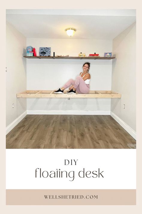 Floating Desk Diy, Diy Wall Desk, Desk With Printer, Floating Desk Ideas, Diy Built In Desk, How To Build A Desk, Floating Corner Desk, Floating Wall Desk, Diy Floating Desk