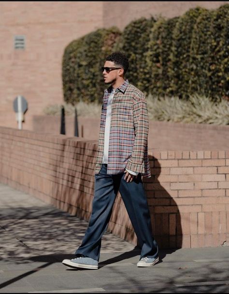 Devin Booker Nba Outfit, Nba Fashion, Jordan Outfit, Spring Outfits Men, Devin Booker, Mens Fashion Smart, Street Fashion Men Streetwear, Street Style Outfits Men, Guys Clothing Styles