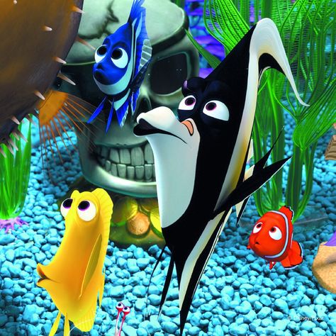 Gill Finding Nemo, Marlin Finding Nemo, Wallpaper Adventure, Nemo Movie, Dory Fish, Dory Finding Nemo, Blank Comic Book, Disney Finding Nemo, Jigsaw Puzzles For Kids