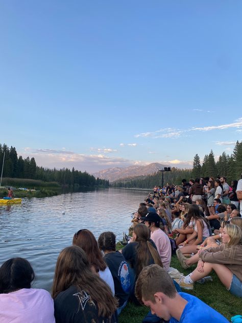 Hume Lake, Summer Camp Aesthetic, Camp America, Camping Usa, Sleepaway Camp, Church Camp, Camping Aesthetic, Camp Vibes, Camp Counselor