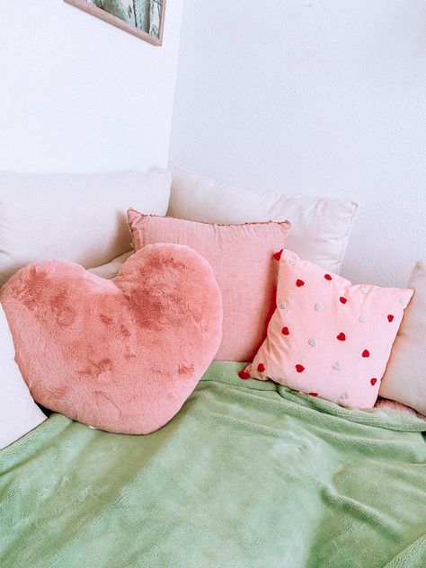 Target pink and red Valentine’s Day pillows with hearts on them. Sage green blanket on cream oatmeal couch. Blush pink and sage green target decor. Home decor. Aesthetic Pink Pillows, Pastel Pink And Green Aesthetic Bedroom, Pink And Green Themed Room, Sage Green And Pink Bedroom Aesthetic, Pink Green Apartment, Light Pink And Sage Green Bedroom, Green Pink Room Aesthetic, Pink Green Room Aesthetic, Cute Throw Pillows Aesthetic