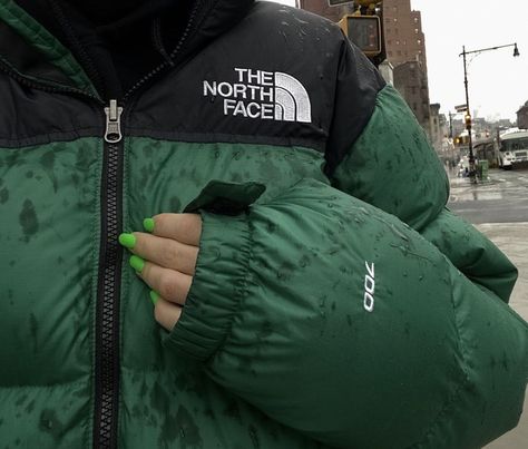 North Face Puffer Jacket Green, Green North Face Puffer, Northface Jacket Outfit, North Face Puffer Jacket Outfit, North Face Jacket Outfit, Green North Face Jacket, The North Face Puffer Jacket, Green North Face, Green Puffer Jacket