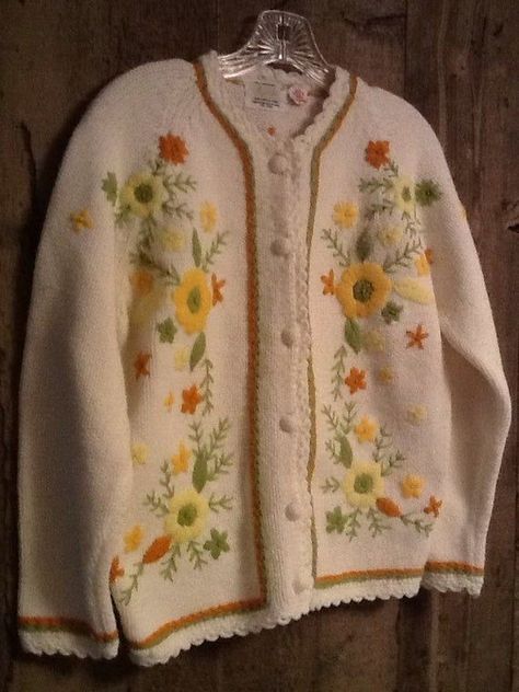 vintage sweater, aesthetic, grandmacore, granny, cottagecore Harry Clarke, Womens Knit Sweater, Vogue Knitting, Cottagecore Fashion, Stevie Nicks, Garter Stitch, Mode Inspo, 가을 패션, Comfy Cozy