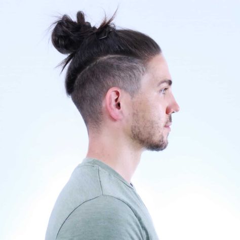 Undercut Hairstyles Men Long, Man Bun Hairstyles Undercut, Long Hair Undercut Mens, Long Undercut Men, Boyfriend Hairstyles, Long Hair Undercut, Masc Haircuts, Undercut Ponytail, Long Undercut