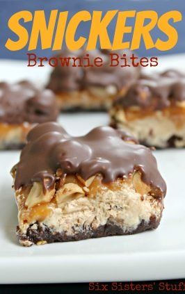 Snickers Fudge, Snickers Dessert, Snicker Brownies, Brownie Bites Recipe, Six Sisters Stuff, Brownie Desserts, Dessert Bar Recipe, Candy Recipes Homemade, Brownie Bites