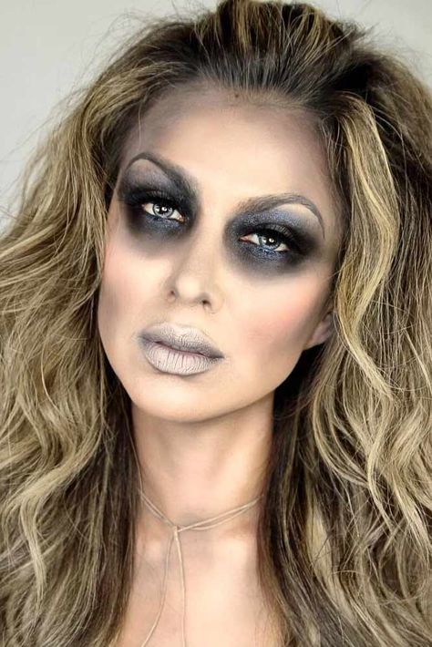 51 Killing Halloween Makeup Ideas To Collect All Compliments And Treats Prom Queen Zombie Makeup, Female Ghost Makeup, Makeup For Halloween Scary, Bride Zombie Makeup, Zombie Women Makeup, Graveyard Bride Makeup, Womens Ghost Makeup, Zombie Marilyn Monroe, Zombie Looks Make Up