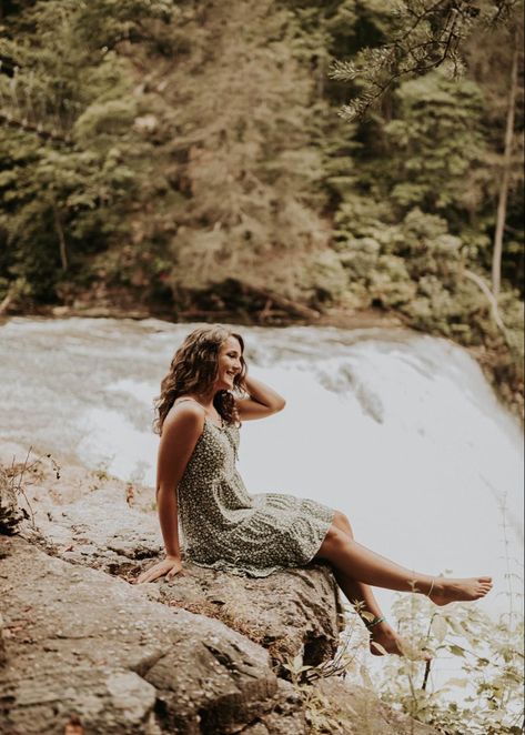 Senior Waterfall Photoshoot, Senior Pics With Waterfalls, Photoshoot At Waterfall, Outfits For Waterfalls, Waterfall Pictures Photography, Senior Pics Waterfall, Senior Pictures Near Water, Senior Pictures On Rocks, Waterfall Portrait Photography