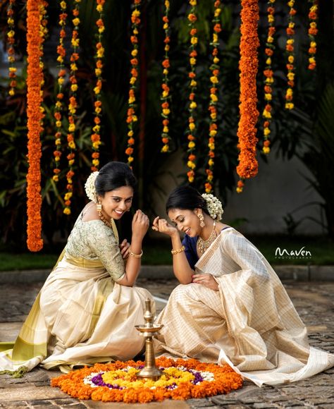 Onam celebration is an occasion for people to remind themselves of the all pervasive nature of the Divine." Wishing all Family members & dear ones a Happy Onam! May you all have  a Happy, Peaceful and Prosperous Year ahead. Jewellery : @tanishqcalicut  Costumes : @boutiquehaneen  MUA : @azhak.makeover   #onam #2020 #happyonam Onam Celebration With Friends, Onam Shoot Poses, Onam Photoshoot Group Poses, Onam Shoot Ideas, Onam Photoshoot Ideas Family, Deepavali Photoshoot, Onam Photoshoot Ideas At Home, Diwali Shoot Ideas, Onam Theme