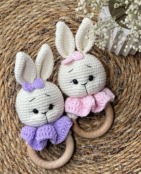 Amigurumi Rattle Bunny Free Pattern - Amigurumi Bunny Teether, Bunny Rattle, Baby Lovies, Teether Toys, Free Amigurumi Patterns, Baby Projects, Toy Pattern, Bunny Toys, Crochet Toy