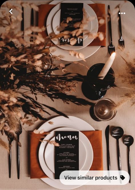 Black Silverware Table Settings Wedding, Black And Orange Table Decor, Black Gold Burnt Orange Wedding, Black Rust And Gold Wedding, Black White Rust Wedding, Black Flatware Table Setting Wedding, Black Orange Wedding Theme, Dehydrated Citrus Wedding Decorations, Modern Boho Wedding Centerpieces