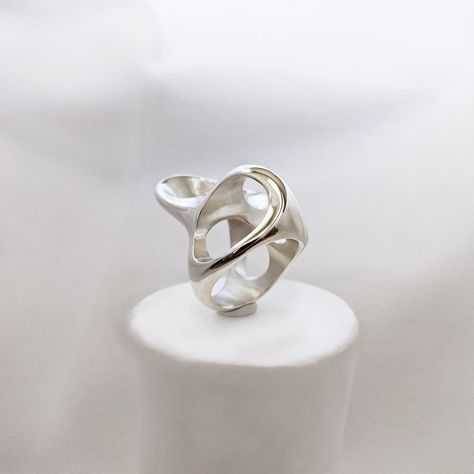 Nekes Jewelry #nekesjewelry #ring Organic Minimalism, Organic Jewelry, Modern Organic, Contemporary Ring, Design Statement, Fashion Ring, Love Ring, Organic Modern, Modernism