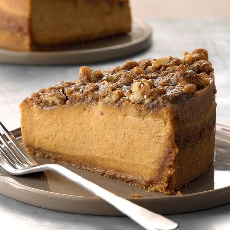 Pumpkin Walnut Cheesecake Thanksgiving Recipes Dessert Pies, Walnut Cheesecake, Thanksgiving Recipes Dessert, Christmas Cheesecake Recipes, Dessert Pies, Thanksgiving Desserts Table, Christmas Cheesecake, Pumpkin Cheesecake Recipes, Pumpkin Pecan