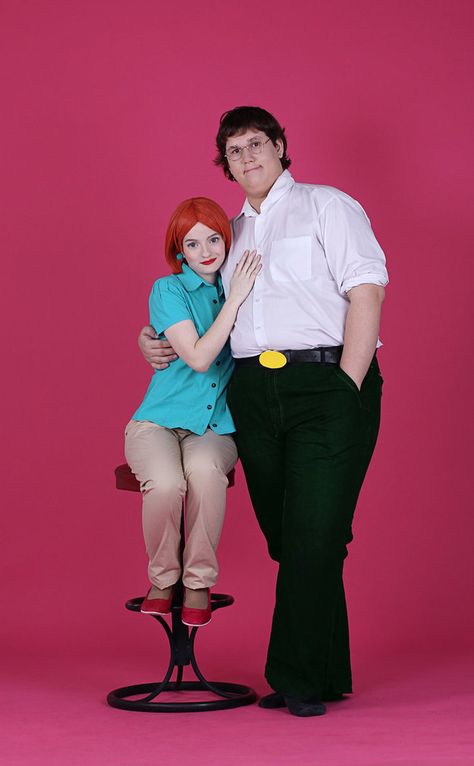 Peter & Lois (Family Guy) | Community Post: 25 Couples' Costumes Inspired By Cartoons Family Guy Cosplay, Family Guy Costumes Halloween, Family Guy Couples Costume, Peter And Lois Costume, Lois Griffin Costume, Family Guy Halloween Costumes, Family Guy Costumes, Griffin Costume, Scary Couples Halloween Costumes