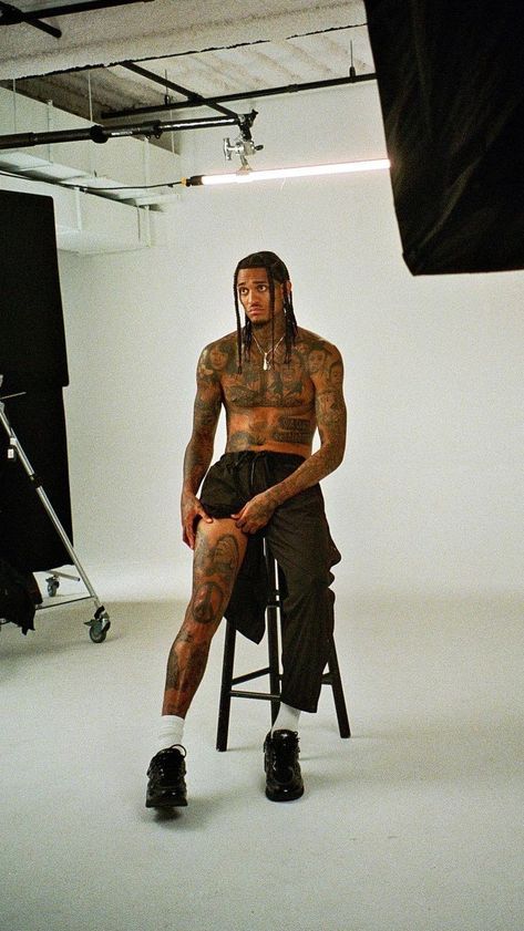 Jordan Clarkson Tattoo, Jordan Clarkson Fashion, Hooper Fits, Jordan Clarkson, Tekken 7, Street Fashion Men Streetwear, Fashion Project, Utah Jazz, Basketball Players