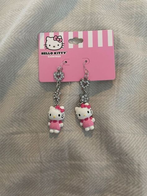 Items To Own In Your Dr, Aesthetic Items To Buy, Hello Kitty Earrings, Hello Kitty Merchandise, Sanrio Stuff, Hello Kitty Jewelry, Kitty Clothes, Charmmy Kitty, Kitty Items