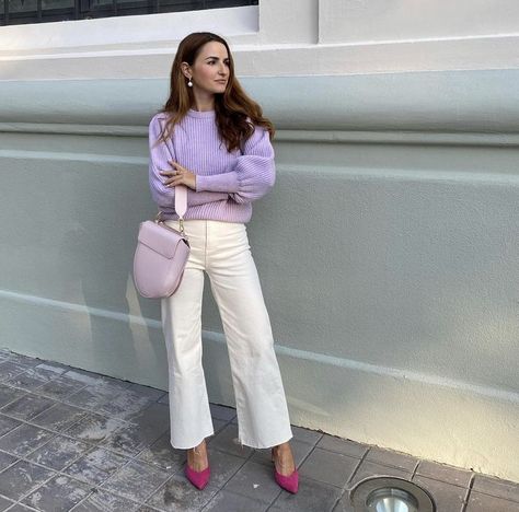 White and lilac fashion outfit, stylish outfit inspiration Lilac And White Outfit, Rich Girl Style, Lilac Fashion, September Outfits, Outfits Con Camisa, White Jeans Outfit, Color Combinations For Clothes, Have A Lovely Day, Hijabi Fashion Casual