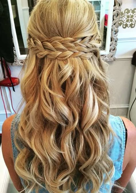 35 Cute Little Girl Updos That'll Steal The Show – HairstyleCamp Girls Updo, Dunner Wordend Haar, Easy Hairstyles For Medium Hair, Open Hairstyles, Wedding Guest Hairstyles, Prom Hairstyles For Long Hair, Pinterest Hair, Short Hair Styles Easy, Easy Hairstyles For Long Hair