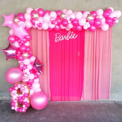 Barbie Theme 3rd Birthday, Birthday Barbie Decoration, Barbie Themed Homecoming, Pink Barbie Decorations, Barbi Them Birthday Decoration, Barbie Birthday Party 6, Easy Barbie Birthday Decorations, Barbie Theme Bday Party, Barbie Themed Decor