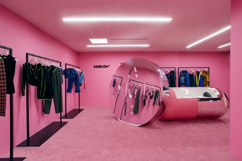 Los Angeles: AMBUSH pop-up store | superfuture® Stone Island Store, Fashion Installation, Fashion Store Design, Retail Trends, Brand Pop, Graphic Design Packaging, Pop Up Event, Store Interior, Pop Up Stores