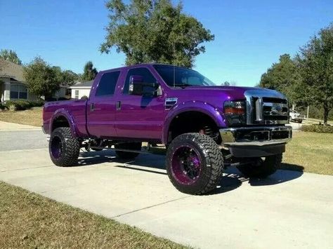 Big purple truck Purple Truck, To Fast To Furious, Gmc Accessories, Rolling Coal, E90 Bmw, Autos Ford, Truck Life, Lifted Truck, Truck Yeah