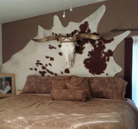 Cowhide-and-cow-skull-as-a-headboard-alternative Western Headboard Ideas, Western Headboard, Diy Western, Headboard Alternative, Cowhide Decor, Western Bedroom Decor, Western Rooms, Western Bedroom, Headboard Ideas