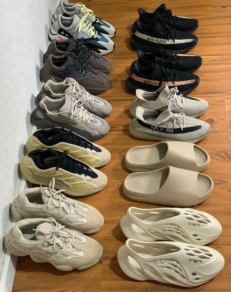 Yeezy Types Of Shoes Men, Yeezy Collection, Sneakerhead Gifts, Reps Shoes, Sneakerhead Room, Nike Yeezy, Sneakers Wallpaper, Black Outfit Men, Sneaker Nike