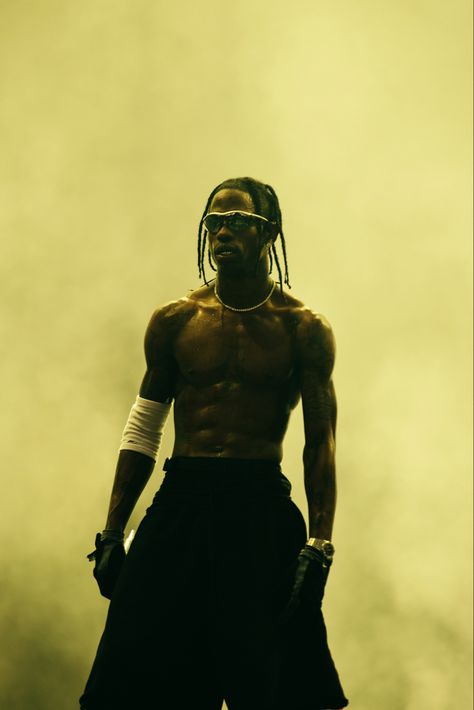 Travis Scott live performance show in London at Wireless 2023 by Alex Piper Hiphop Poster, Travis Scott Live, Travis Scott Aesthetic, Travis Scott Album, Travis Scott Outfits, Travis Scott Concert, Hip Hop Wallpaper, Alex And Piper, Travis Scott Wallpapers