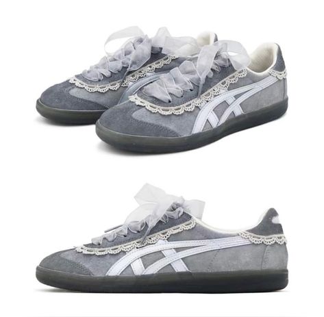 onitsuka tiger tokuten grey ribbons Cinderella Shoes, Shoe Inspo, Onitsuka Tiger, Swag Shoes, Dream Shoes, Pretty Shoes, Gyaru, Dream Clothes, Shoe Game