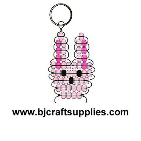 Beaded Rabbit Key Chains Beaded Rabbit, Worm Crafts, Keyring Craft, Pony Bead Animals, Bead Lizard, Diy Keyring, Candy Beads, Pony Bead Projects, Miyuki Beads Pattern