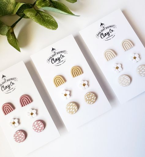 Minimalistic Polymer Clay Earrings, Polymer Clay Stud Packs, Polymer Studs Earrings, Polymer Clay Small Earrings, Studs Polymer Clay, Small Clay Earrings Stud, Clay Earrings With Flowers, Polymer Clay Earrings Minimalist, Stud Earrings Clay