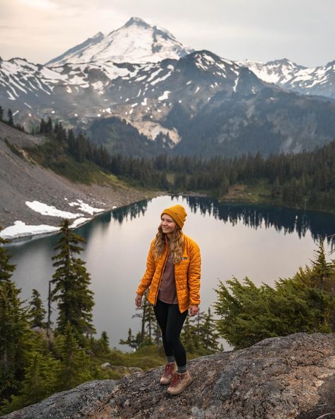 Photos from one of my favorite areas in Washington… Mount Baker✨🏔️ I’m not tagging specific trails here because literally any trail you choose will be beautiful!😍 Have you been to this area of Washington? 📷 photo 4 in collab with @nicolexplorin #mountainlife #hikingadventures #hikelife #exploremore #traveling #pnw #alpinelake #beautifuldestinations #naturegram #travelblogger #peoplewhoadventure #adventures #backpacking #hiking #getoutside #outdooradventures #hiker Mount Baker, Backpacking Hiking, Alpine Lake, Mountain Life, G Adventures, Be Beautiful, Get Outside, Outdoor Travel, Beautiful Destinations