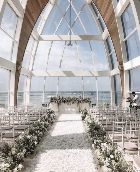 Wedding Venue Decor, Ocean View Wedding, Ocean Wedding, Dream Wedding Venues, Beach Wedding Inspiration, Wedding Venues Beach, Wedding Venue Inspiration, Wedding Venue Decorations, Breathtaking Wedding