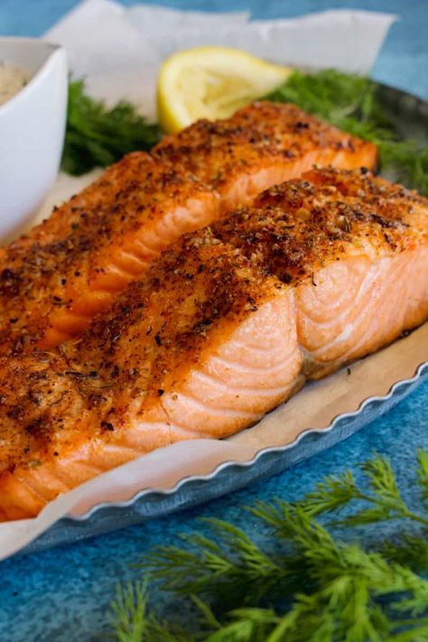 Salmon Fillet In Air Fryer, Easy Air Fried Salmon, Air Fry Salmon With Skin, Salmon In The Airfryer, Salmon Air Fried, Salmon Fillets In Air Fryer, Air Fryer Salmon Fillets, Salmon Recipes For Air Fryer, Lemon Pepper Salmon Air Fryer