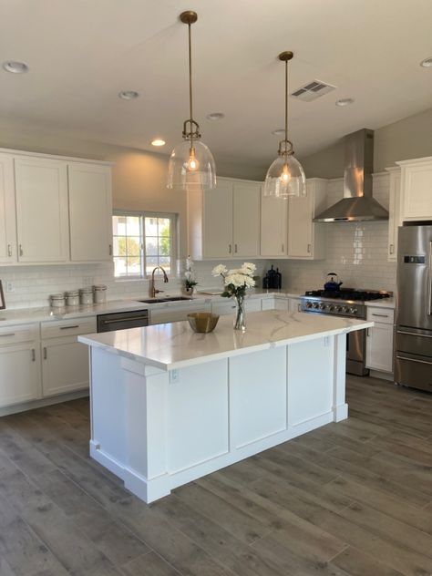 Kitchen Floor Ideas With White Cabinets, White Kitchen Light Wood Floors, Kitchen Light Wood Floors, Kitchen Light Wood, White Kitchen Lighting, Curved Kitchen Island, Curved Kitchen, Small Kitchen Layouts, Kitchen Redesign