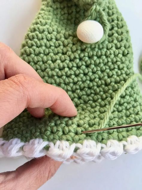 Crochet Gnome Towel Topper Free Pattern, Gnome Towel Holder, Gnome Towel Topper, Crochet Towel Tops, Crochet Towel Holders, Towel Toppers, Crochet Christmas Trees Pattern, Crochet Towel Topper, Crochet Kitchen Towels