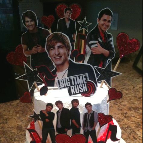 Big Time Rush Party Ideas, Big Time Rush Birthday Cake, Big Time Rush Birthday Party, Big Time Rush Cake, Messy Birthday, James Diamond, Crush Cake, Confetti Falling, Anatomy Heart