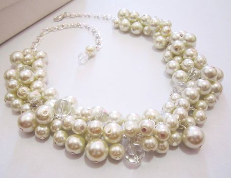 Chunky Pearl Necklace, Pearl Cluster, Statement Bridal Necklace, Bridesmaid Gift, Wedding Jewelry Silver or Gold, White or Ivory Pearls Chunky Pearl Statement Necklace, Vintage Bridal Necklace, Bridal Statement Necklace, Chunky Pearl Necklace, Pearl Cluster Necklace, Chunky Pearls, Bridal Pearl Necklace, Pearl Statement Necklace, Wedding Necklaces